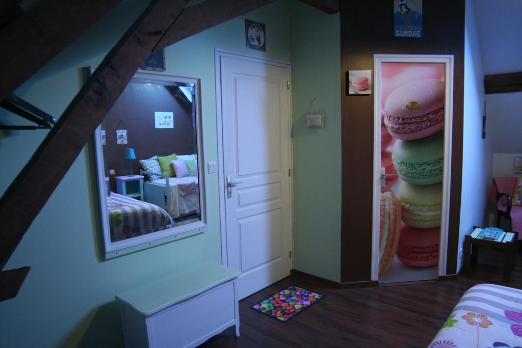 Chambre D'Hotes Du Domaine De La Haute Poignandiere Saint-Germain-de-la-Coudre Номер фото